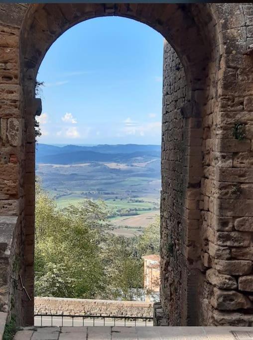 Apartmán Benvenuti Da Linda E David Volterra Exteriér fotografie